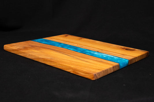 Tagliere Artigianale "Azure Elm" – Olmo e Resina Azzurra