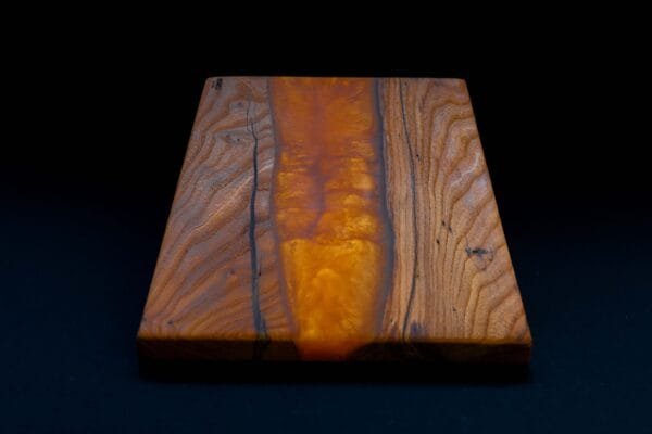 Cutting Board Elm - Image 2