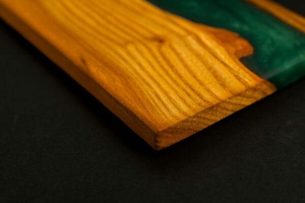 Cutting Board Elm - Image 2