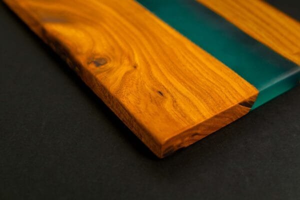 Cutting Board Elm - Image 2